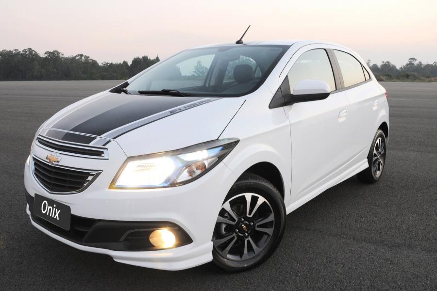  Chevrolet Onix 2012 года  (фото 30 из 113)